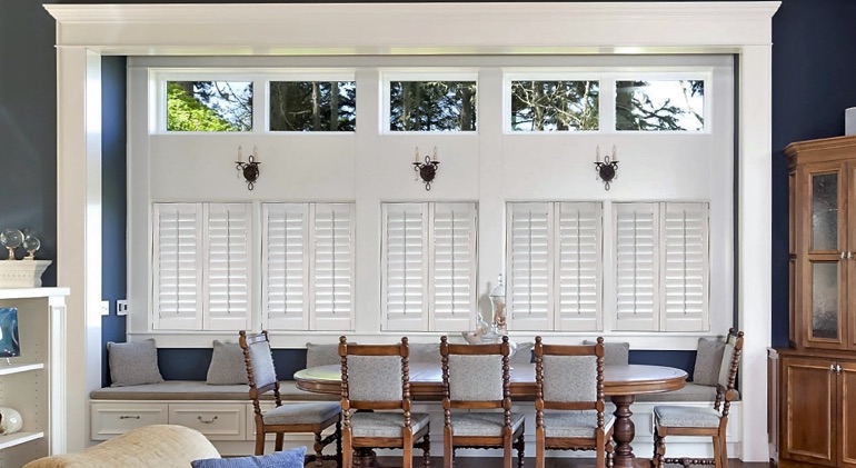 St. George dining room with shut plantation shutters.